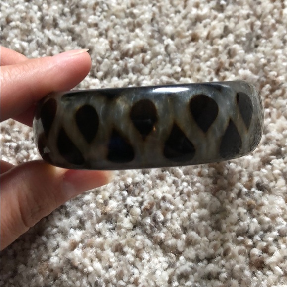 Sale 🔥 2/$12 - Tanzania Bracelet - Picture 2 of 3
